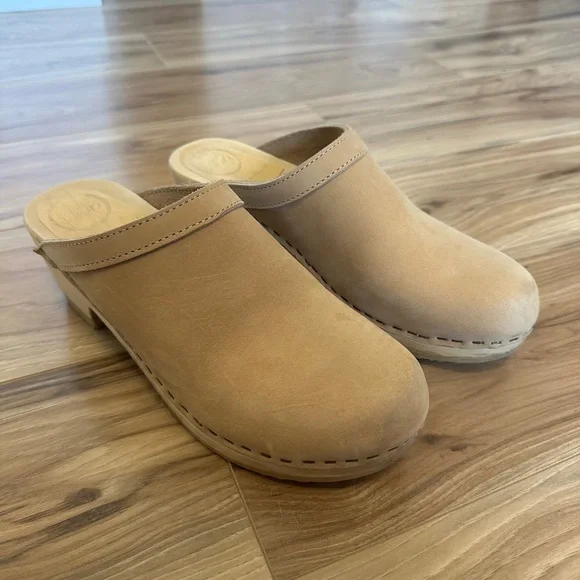 No. 6 Old School Clog on Mid Heel in Bone Size 39 - Picture 3 of 6